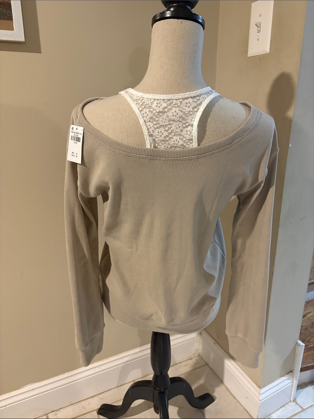 NWT Abercrombie Kids 2-Piece Layered Thermal & Lace Tank Top